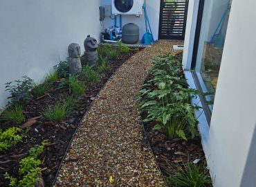 the-acres-pearl-valley-estate-modern-home-side-gravel-path-csa-landscaping